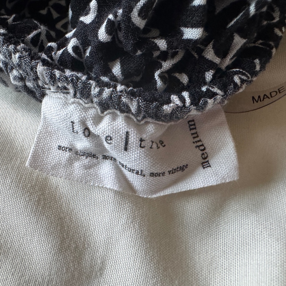 Halter Top - Picture 3 of 3